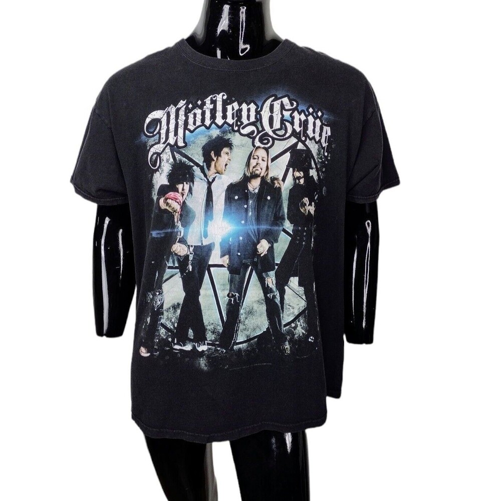2012 Motley Crue Gradient Sun Faded Distressed Holes Concert Tee Rock Band XL